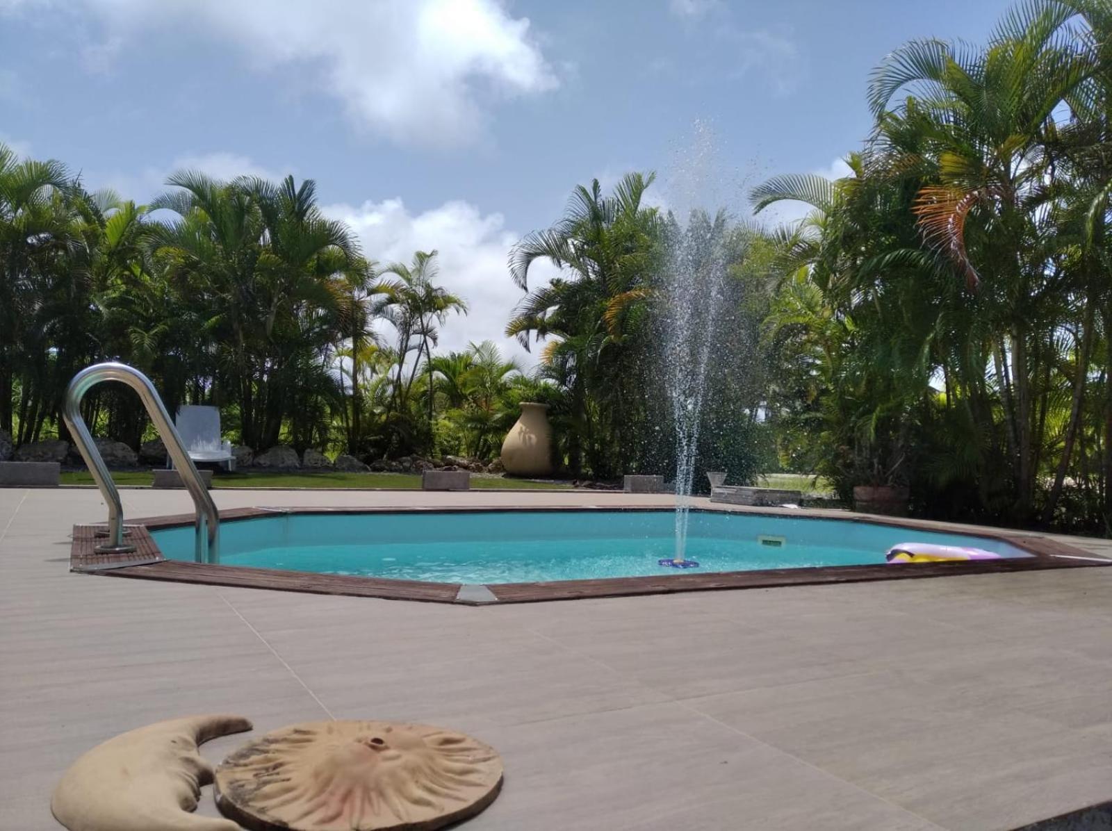 L'Aseta Paradise Grand-Bourg  Exterior foto